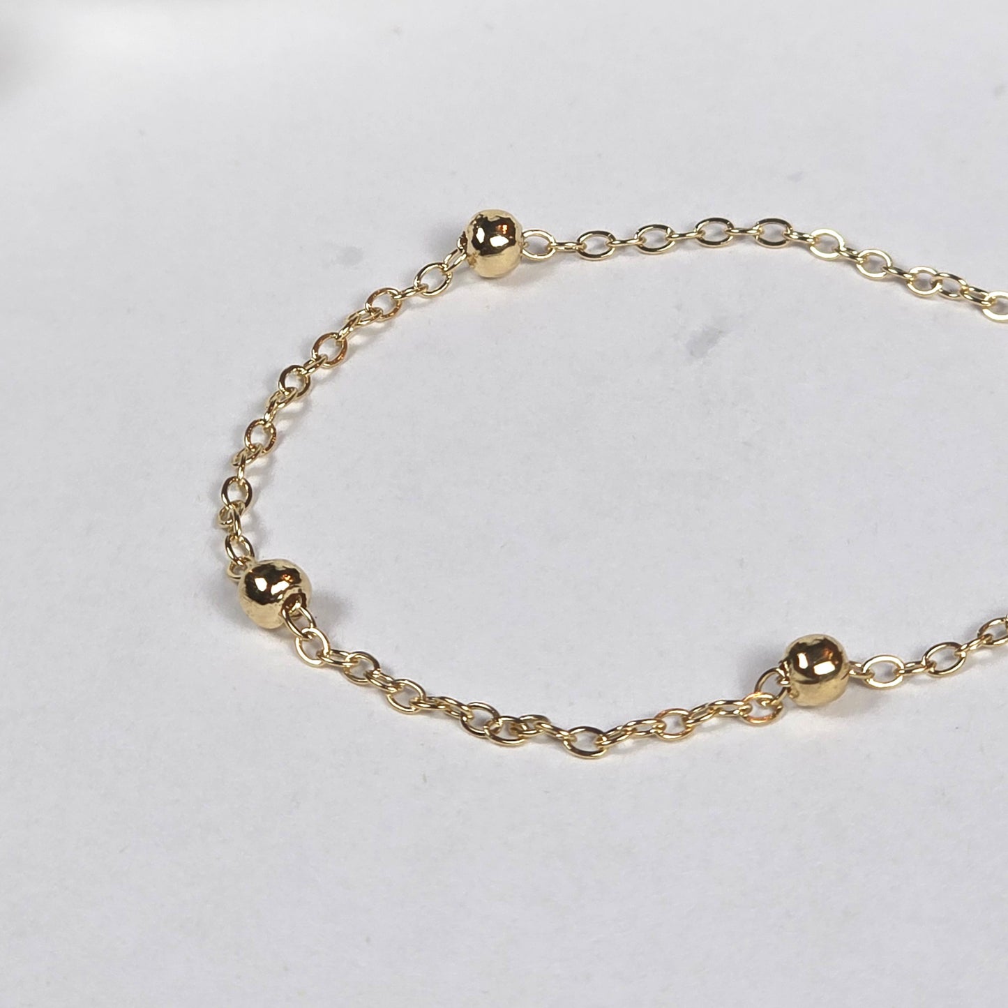 Gold Ball Accent Chain Bracelet
