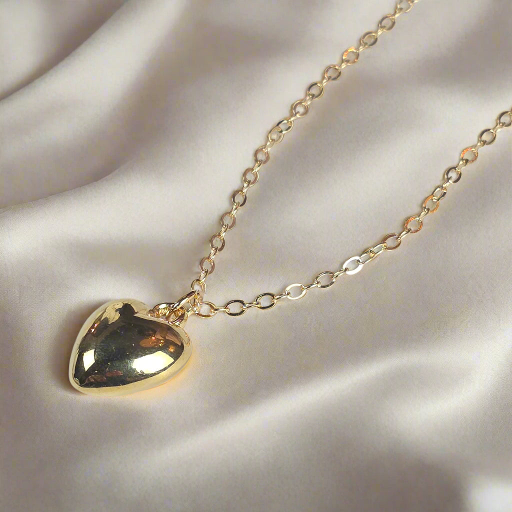 Gold Heart Pendant Necklace