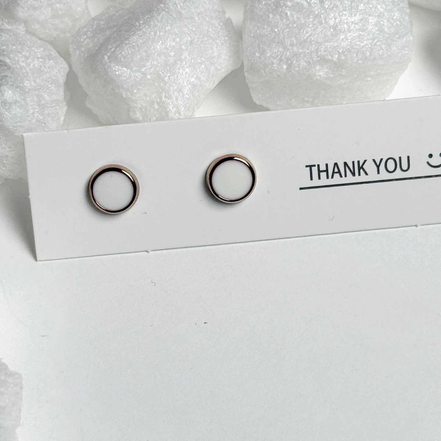 Golden circle Outline Stud Earrings D