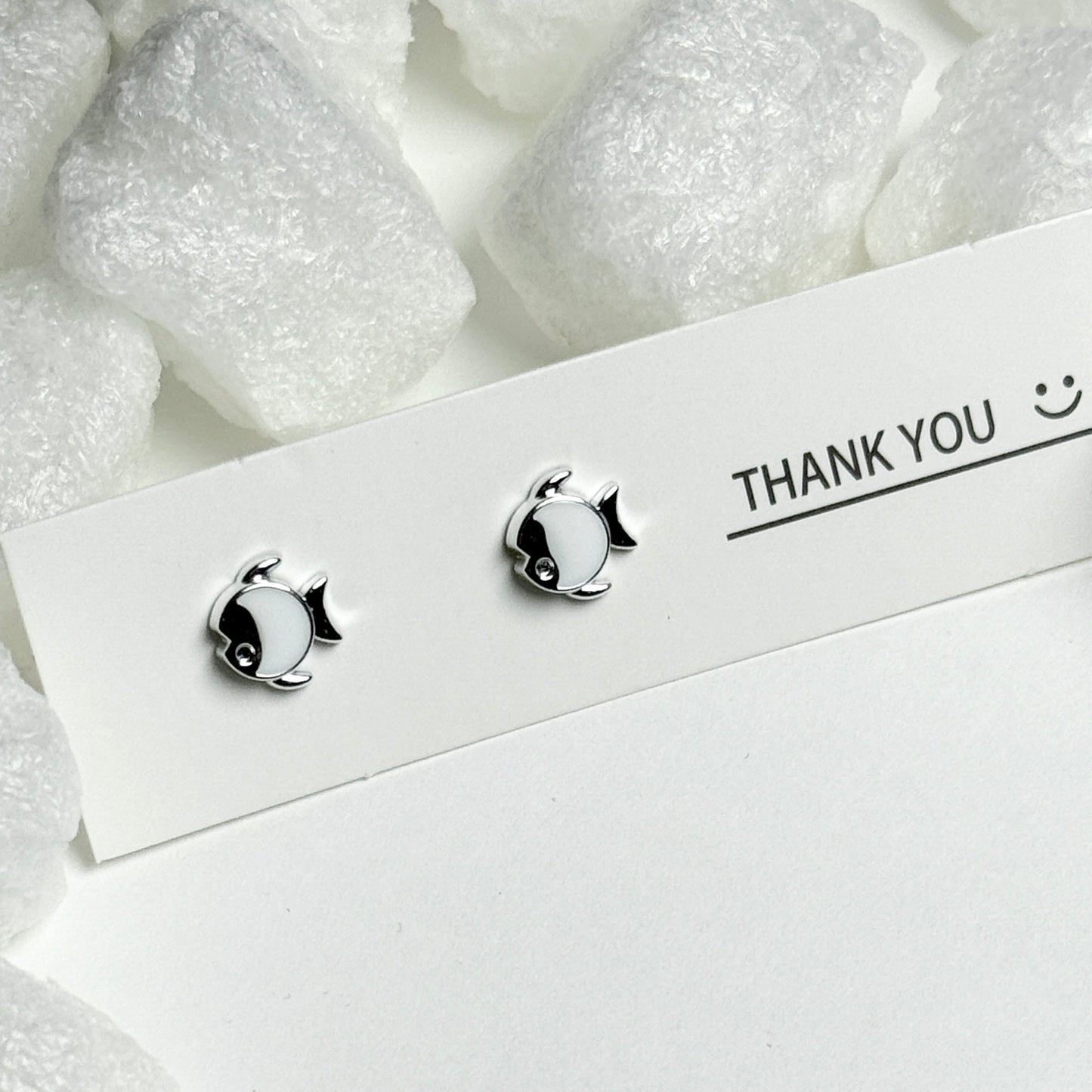 White Enamel Fish Silver Frame Stud Earrings D