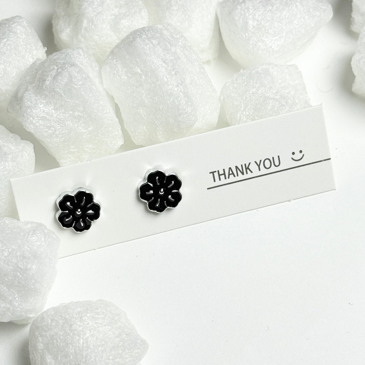 Black Enamel Flower Silver Frame Stud Earrings D