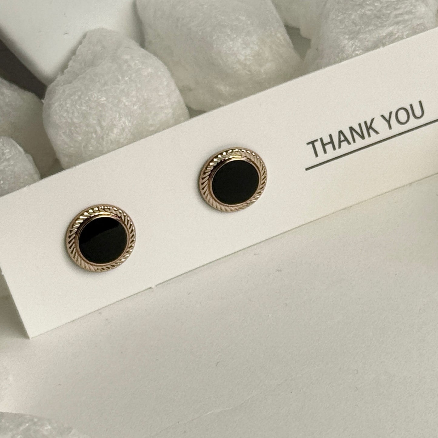 Black Enamel Round Gold Rope Border Stud Earrings C