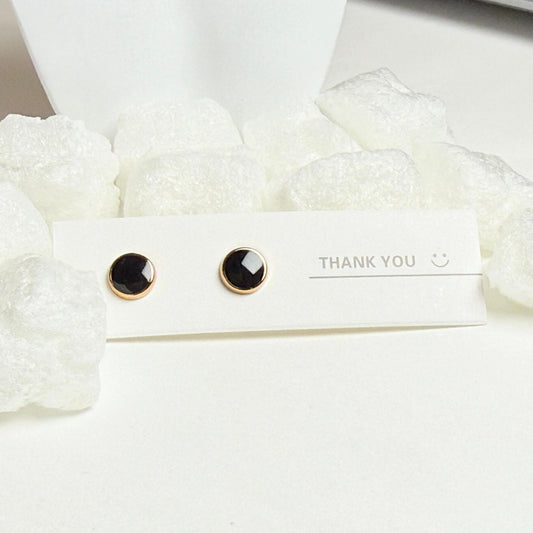 Black and golden round enamel stud earrings G7