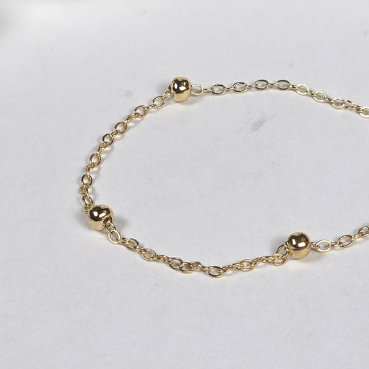 Gold Ball Accent Chain Bracelet