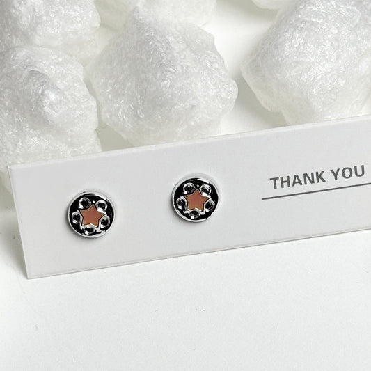 Brown Enamel Star Center Black Beaded Frame Round Stud Earrings E