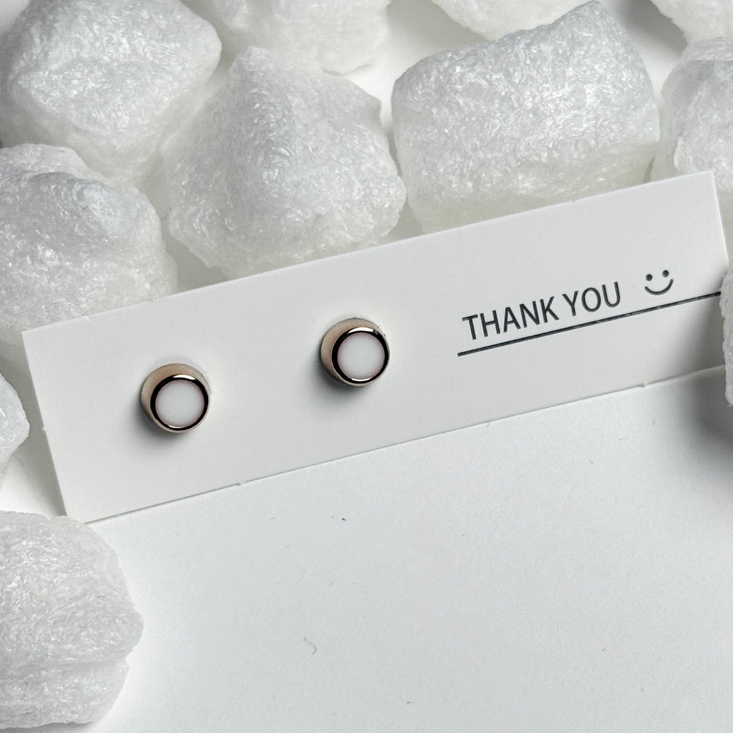 Gold Circle Outline Stud Earrings E