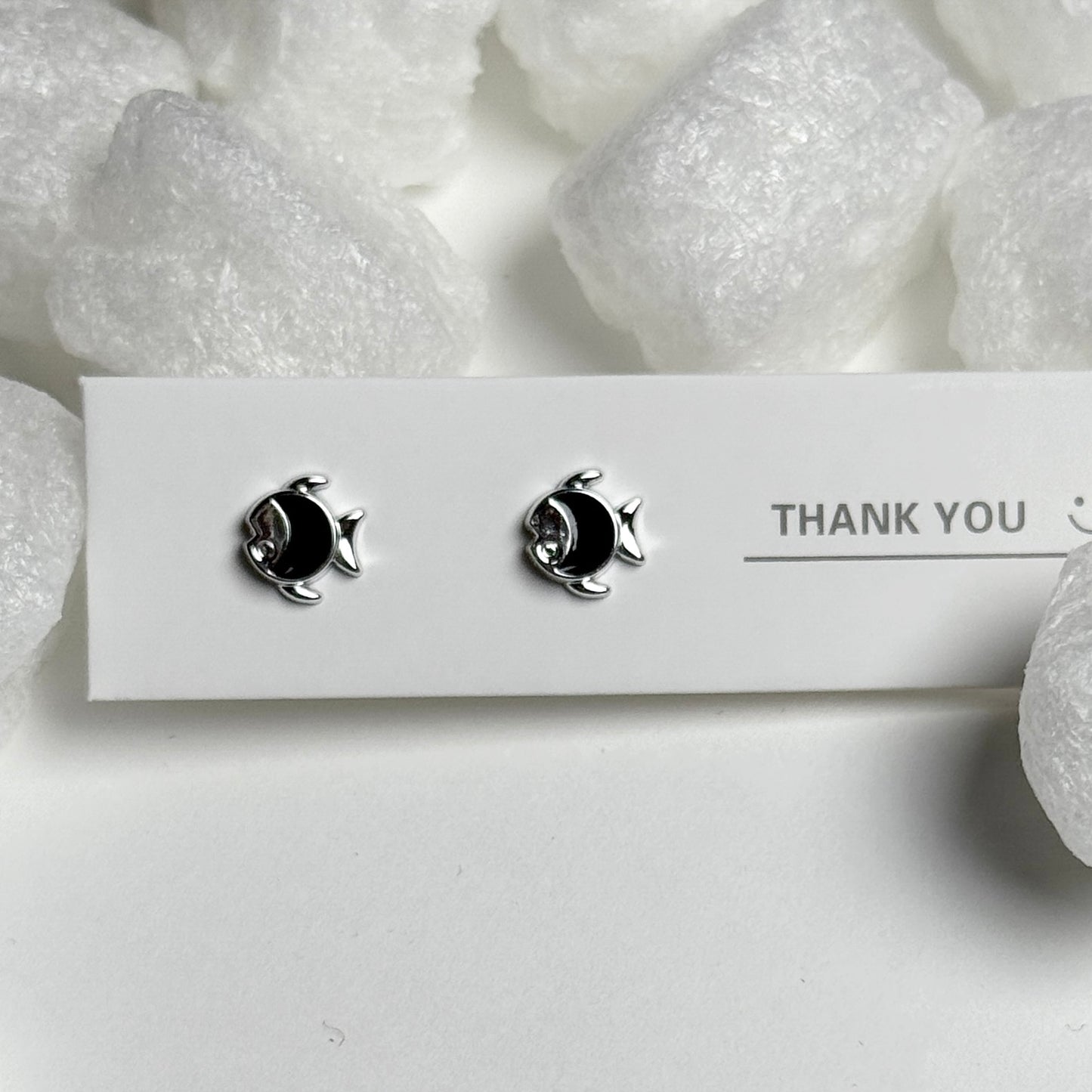 Black Enamel Fish Silver Frame Stud Earrings D