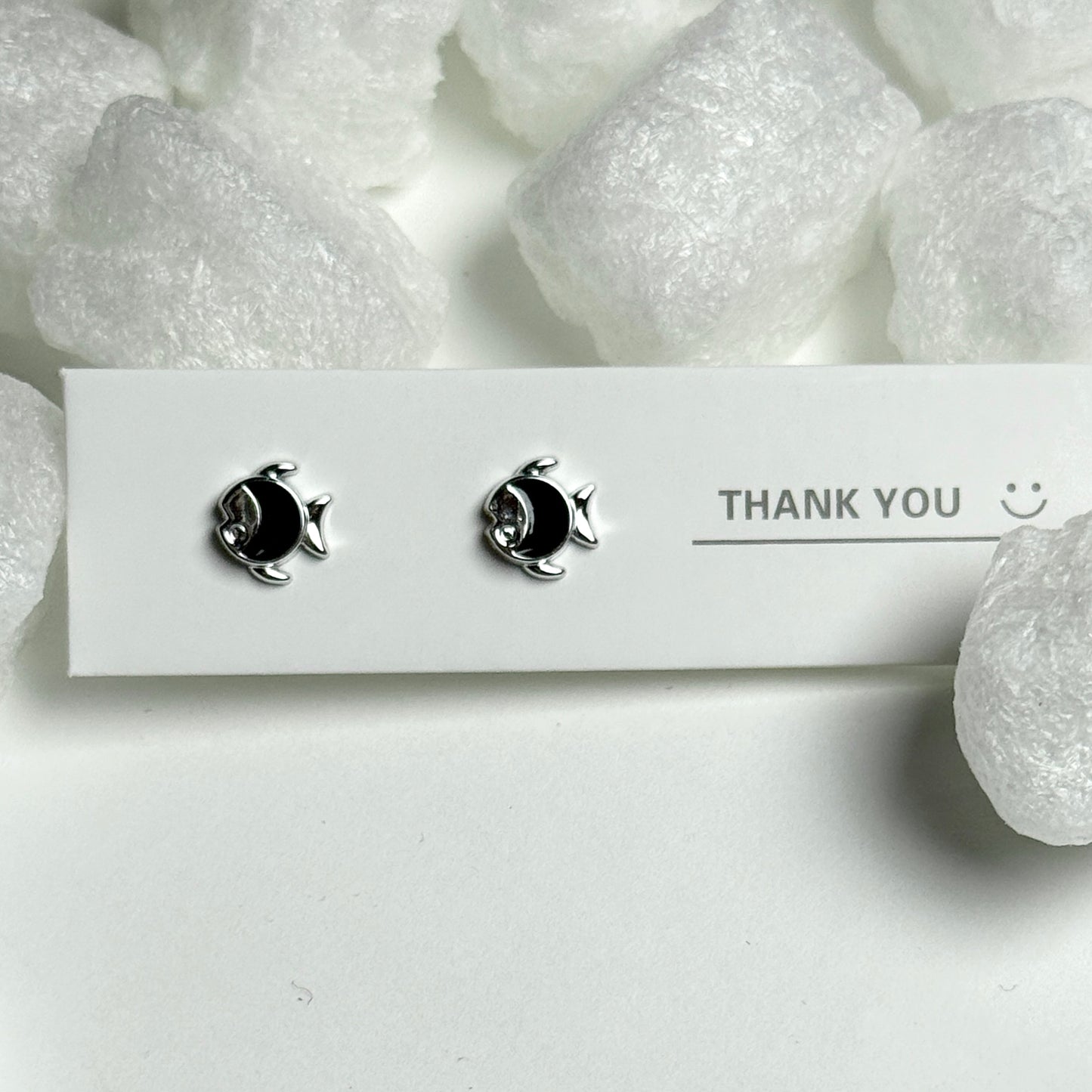 Black Enamel Fish Silver Frame Stud Earrings D