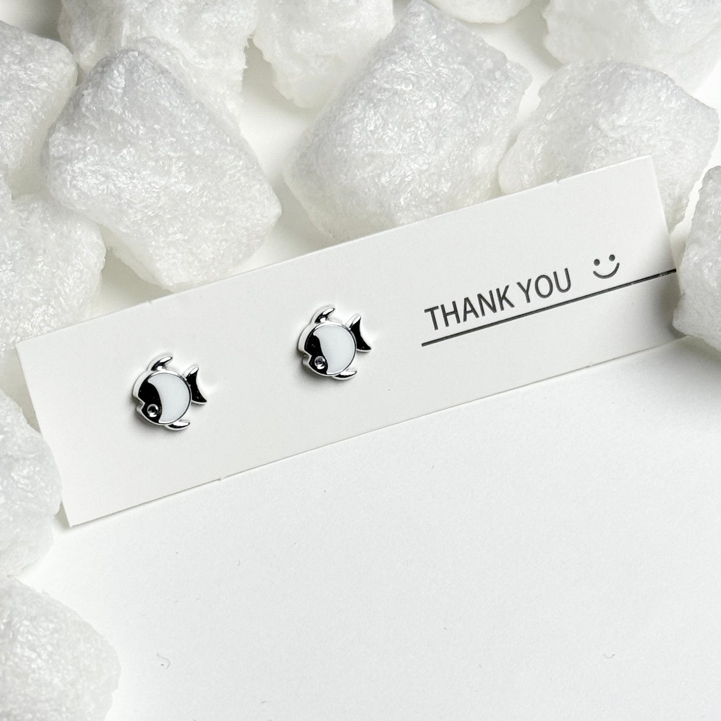 White Enamel Fish Silver Frame Stud Earrings D