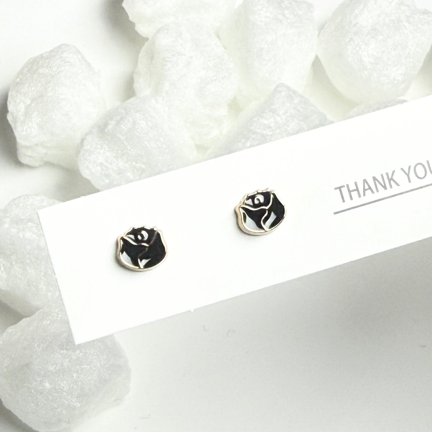 Black Enamel Rose Silver Frame Round Stud Earrings D