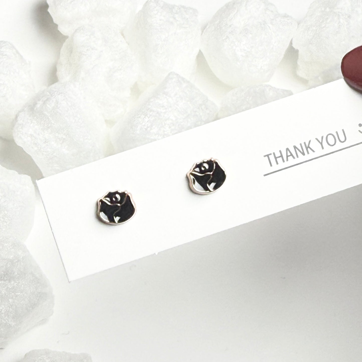 Black Enamel Rose Silver Frame Round Stud Earrings D