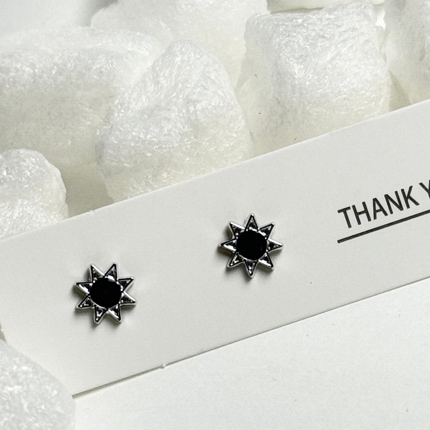 Black Enamel Star Center Silver Pointed Frame Stud Earrings D