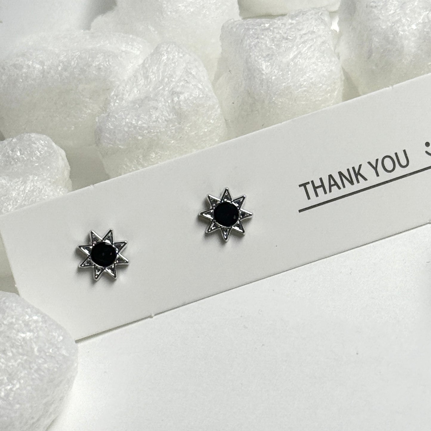 Black Enamel Star Center Silver Pointed Frame Stud Earrings D