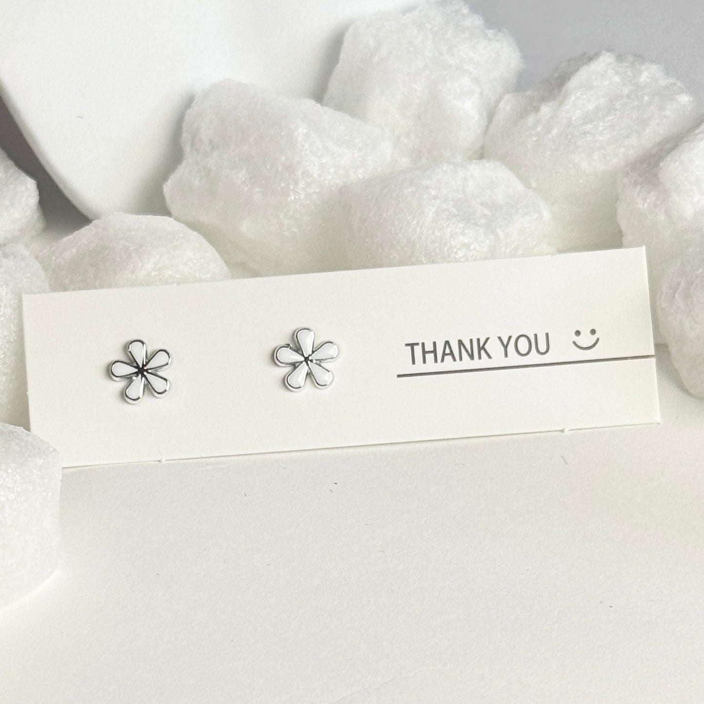 Silver Flower Outline Stud Earrings B