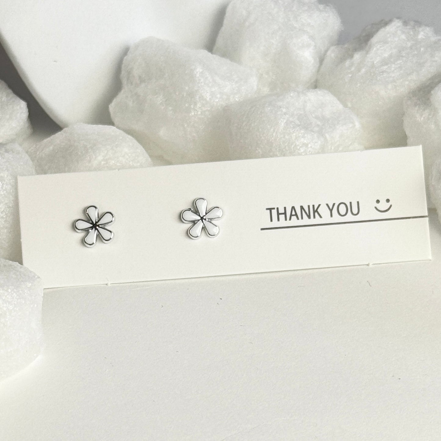 Silver Flower Outline Stud Earrings B