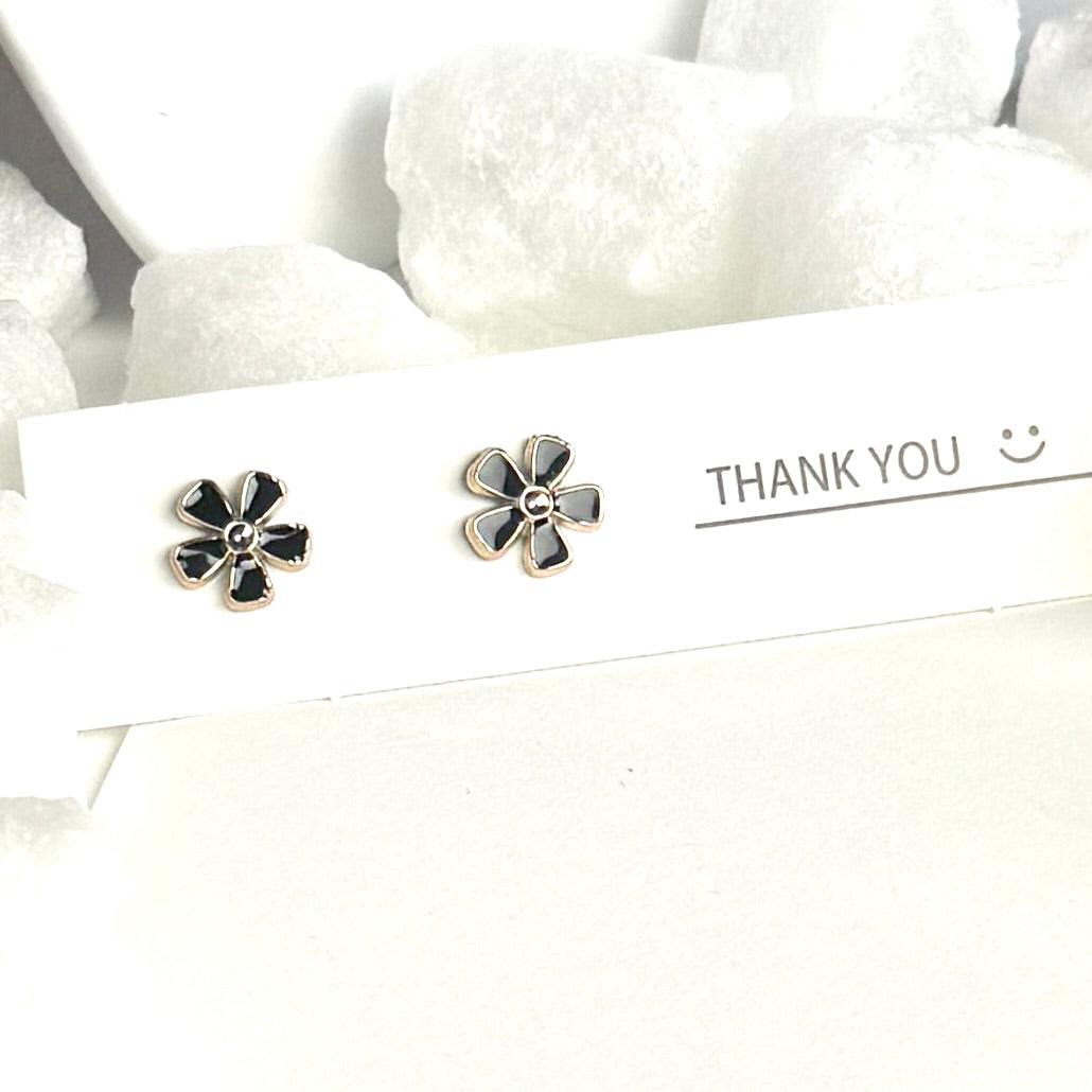 Black Enamel Flower Silver Frame Stud Earrings B