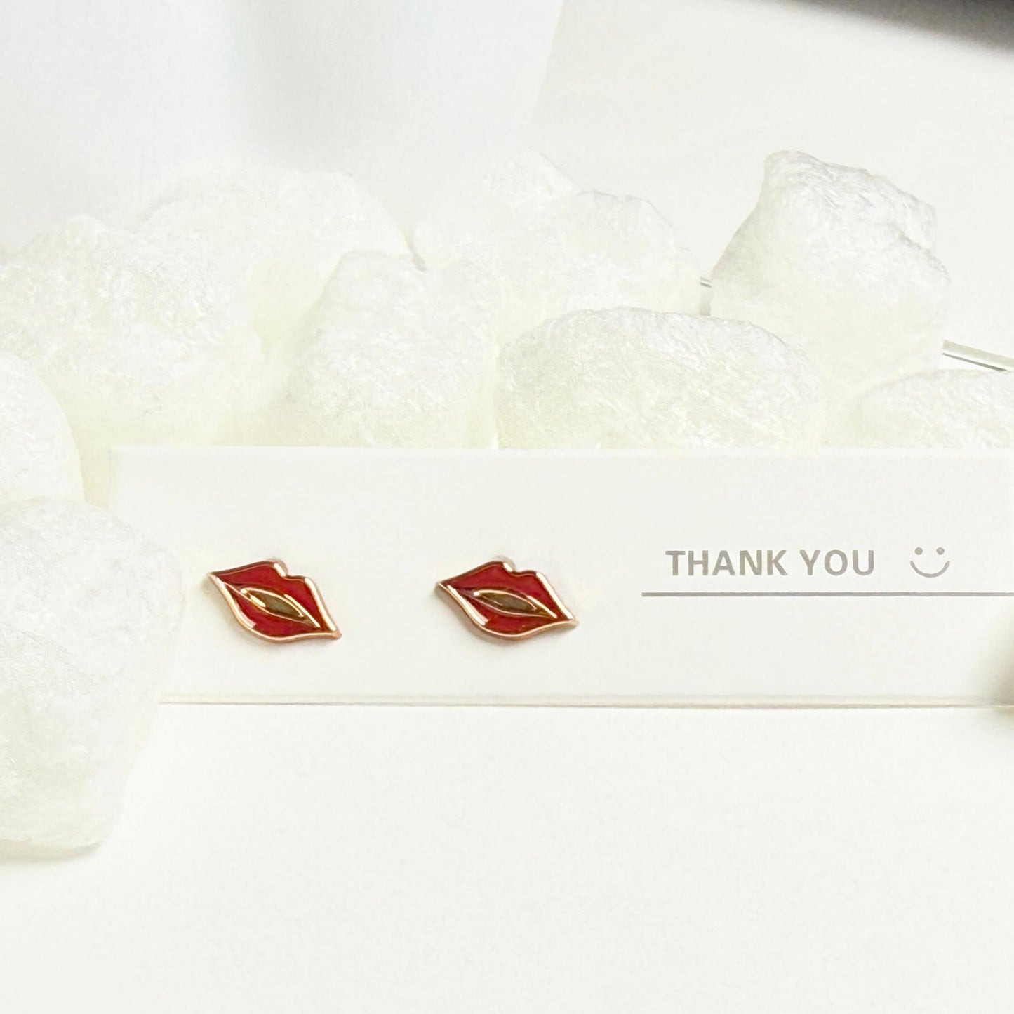 Red enamel lips stud simple earrings